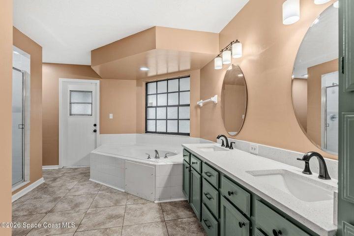 950 Whisperpine Drive, Melbourne, FL, 32901 photo 21