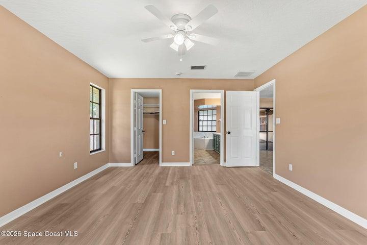 950 Whisperpine Drive, Melbourne, FL, 32901 photo 20