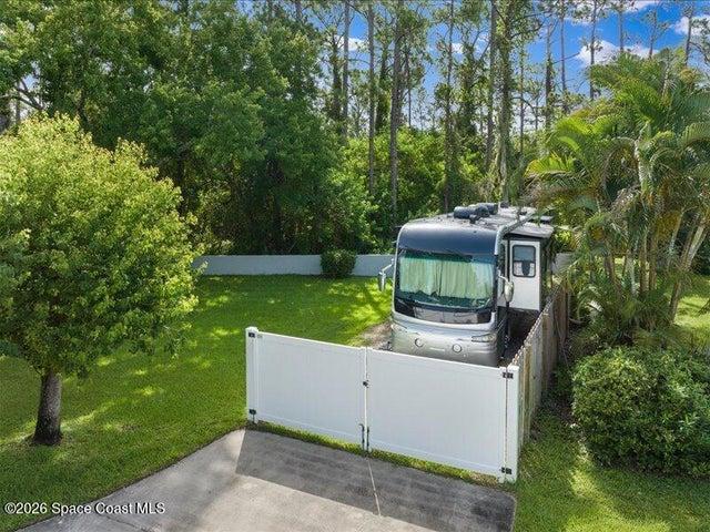 578 Lake Ashley Circle, West Melbourne, FL, 32904 photo 4