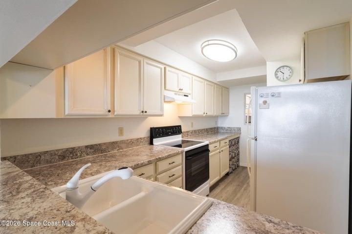 2465 S Washington Avenue 409 A, Titusville, FL, 32780 photo 11