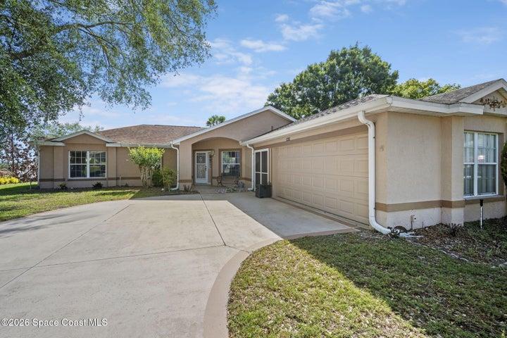 Block Home & 3 Car Garage