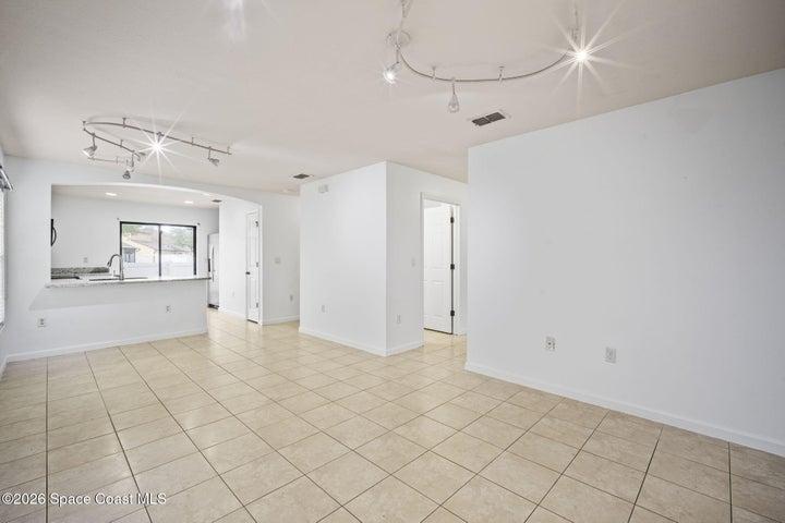 4555 Radiant Way 103, Melbourne, FL, 32901 photo 12