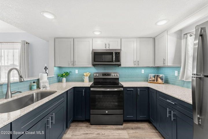 7301 Ridgewood Avenue A103, Cape Canaveral, FL, 32920 photo 9