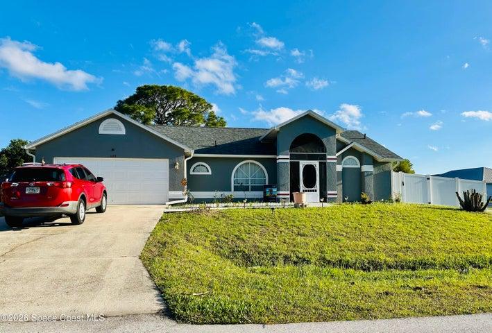 1098 Falconer Street NW, Palm Bay