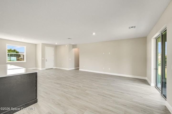 680 Londonderry Circle SE, Palm Bay, FL, 32909 photo 28