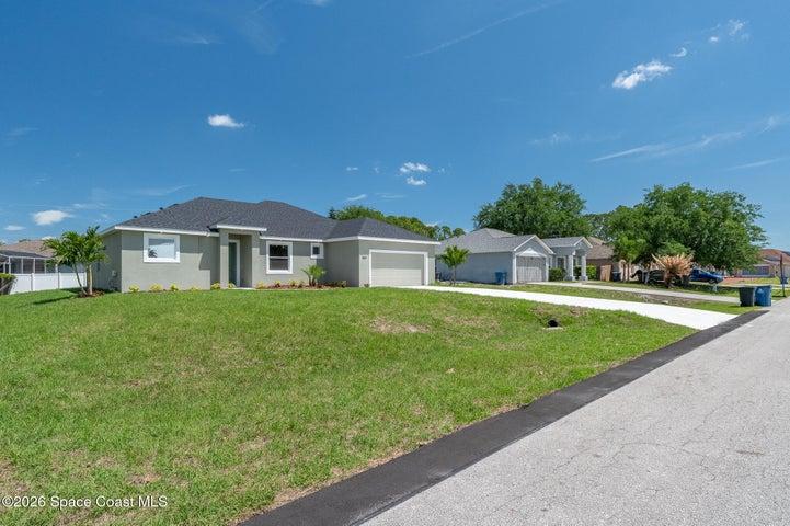 680 Londonderry Circle SE, Palm Bay, FL, 32909 photo 57