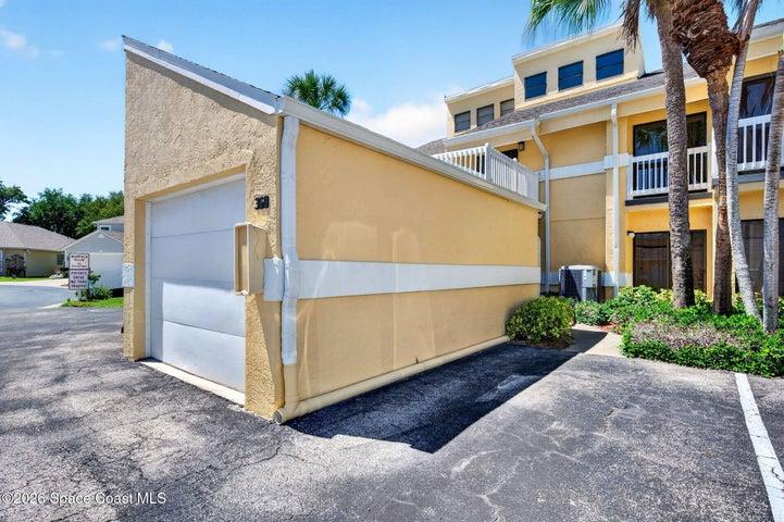 360 Lofts Drive, Melbourne, FL, 32940 photo 2