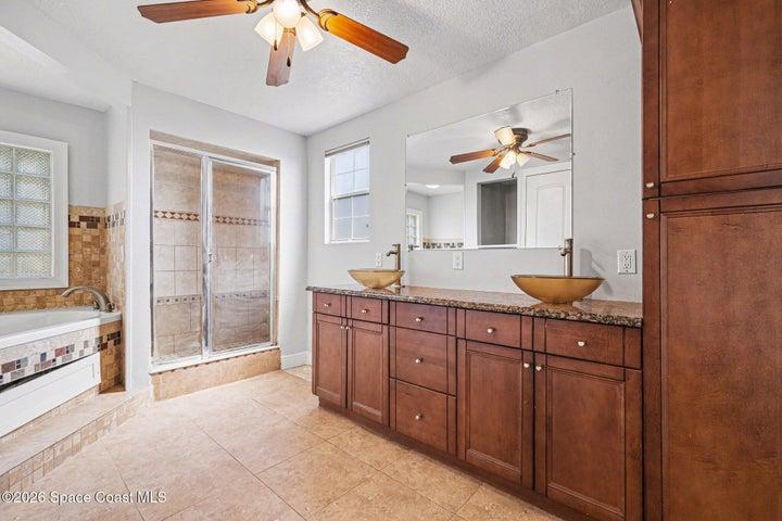 4950 Blounts Ridge Road, Mims, FL, 32754 photo 9