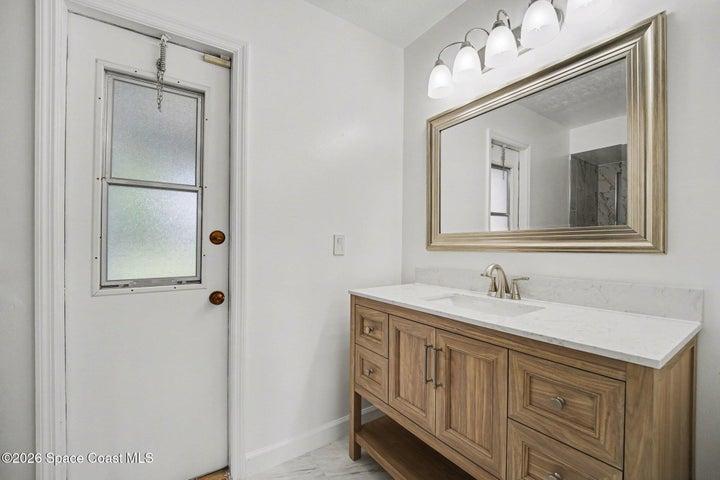 PRIMARY BATH RM