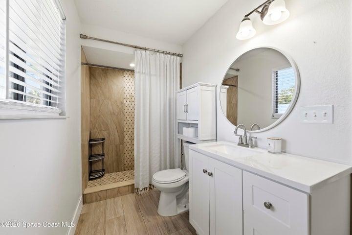 Main Bath Showing Walk-in Shower