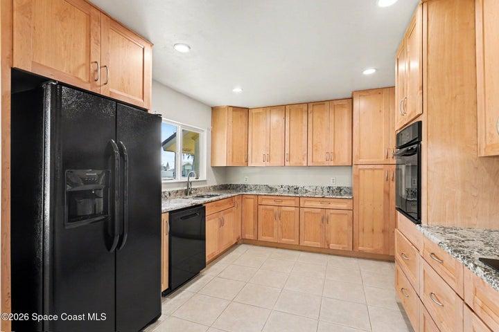 1335 Golf Vista Court NE, Palm Bay, FL, 32905 photo 4