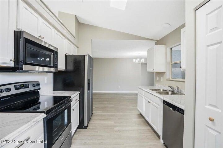 287 Trilby Road SW, Palm Bay, FL, 32908 photo 6