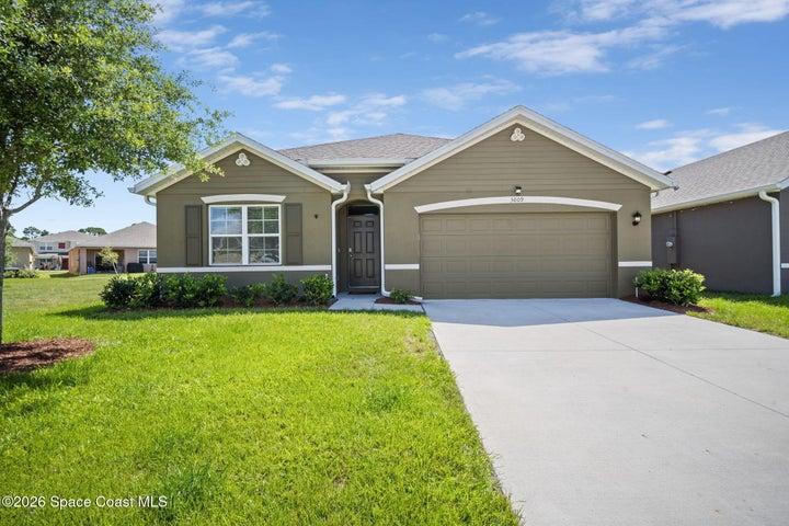 3009 Burrowing Owl Drive, Mims, FL, 32754 photo 2
