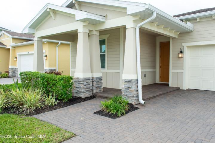 560 Veridian Circle NW, Palm Bay, FL, 32907 photo 4