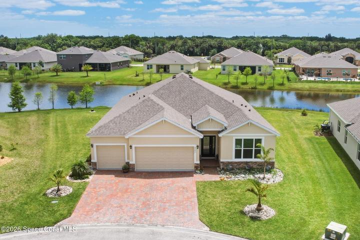 5285 2nd Manor, Vero Beach