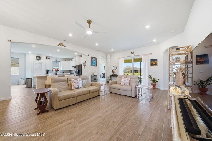 5285 2nd Manor, Vero Beach, FL, 32968 photo 7