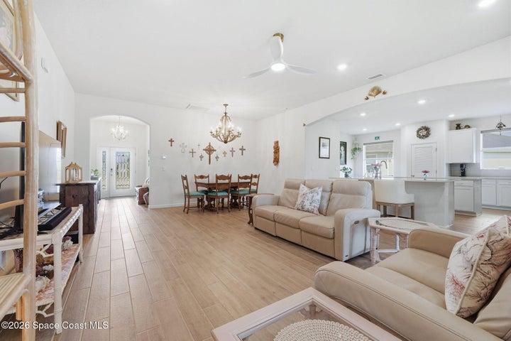 5285 2nd Manor, Vero Beach, FL, 32968 photo 9