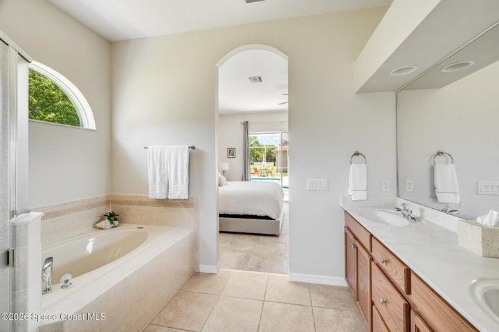 230 Ridgemont Circle SE, Palm Bay, FL, 32909 photo 36