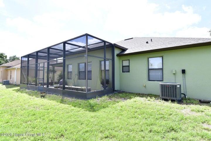 Large L Shaped Screened Porch