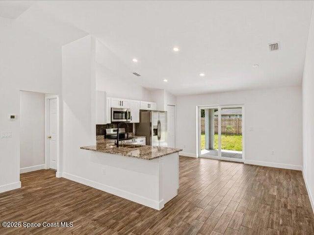 640 Roth Court SE, Palm Bay, FL, 32909 photo 6