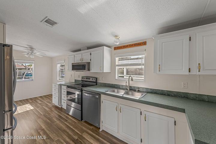 3132 Indian River Drive NE, Palm Bay, FL, 32905 photo 9