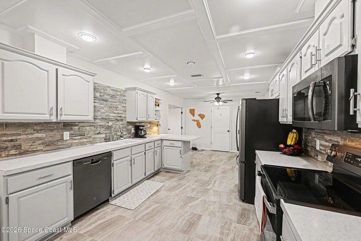 1070 Lee Avenue NW, Palm Bay, FL, 32907 photo 6