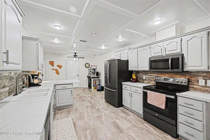 1070 Lee Avenue NW, Palm Bay, FL, 32907 photo 5