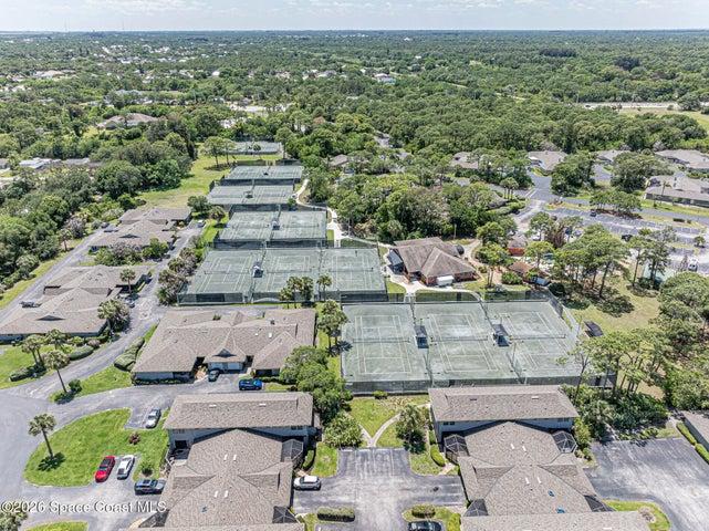 601 Centre Court SW 101, Vero Beach, FL, 32962 photo 5
