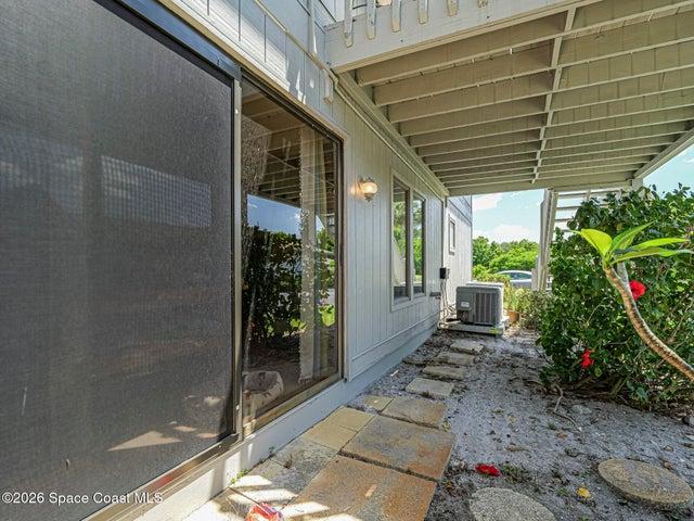 601 Centre Court SW 101, Vero Beach, FL, 32962 photo 18