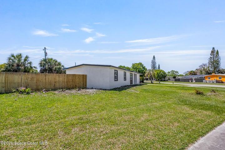 1106 Wild Rose Drive NE, Palm Bay, FL, 32905 photo 3