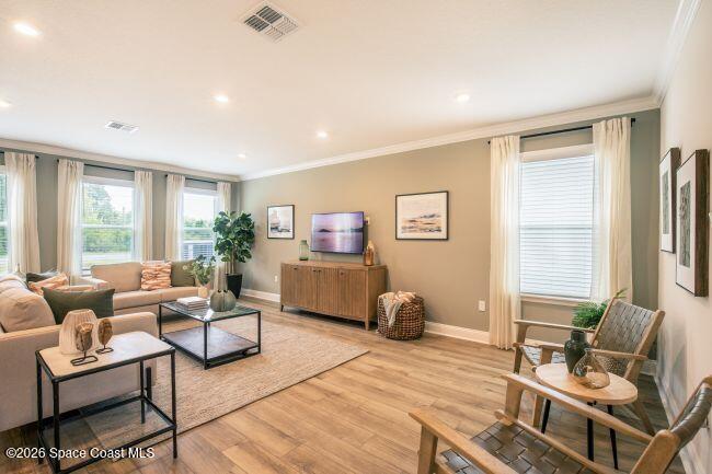 Model home - actual features may vary.