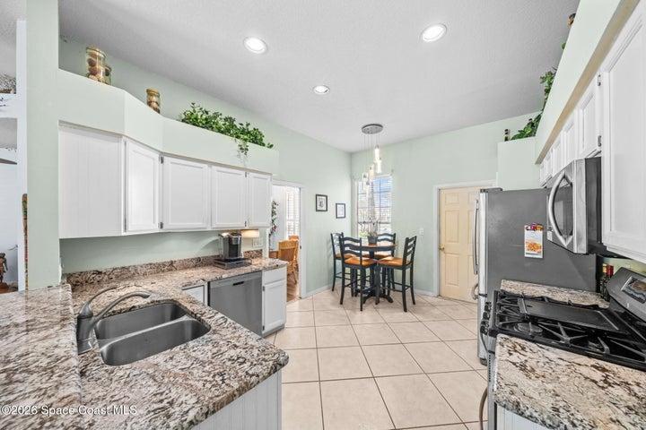 1044 Harbor Pines Drive, Merritt Island, FL, 32952 photo 18