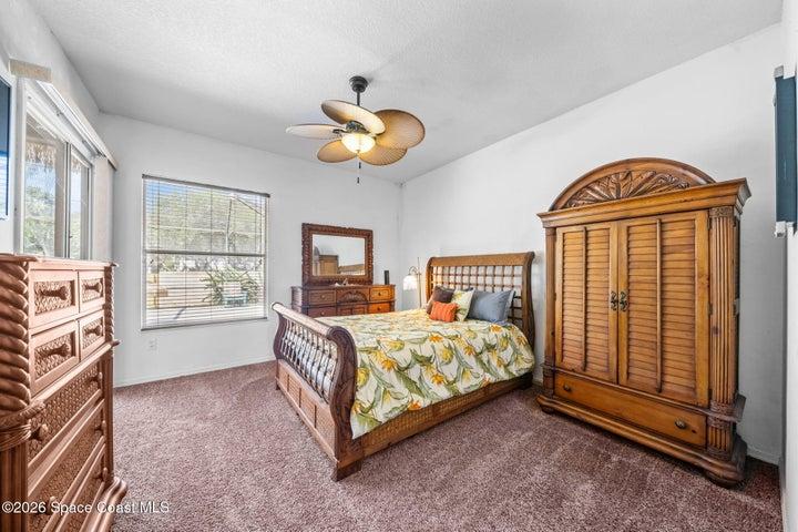 1044 Harbor Pines Drive, Merritt Island, FL, 32952 photo 21