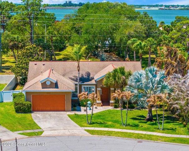 1044 Harbor Pines Drive, Merritt Island, FL, 32952 photo 4