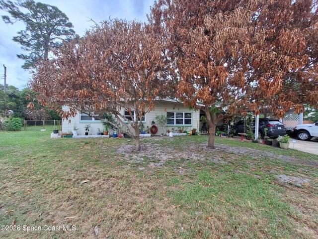 3200 Royal Palm Court, Titusville