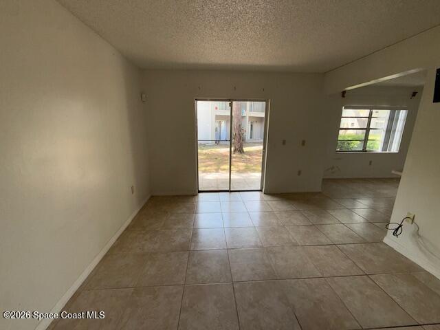 2913 Pinewood Drive NE 16, Palm Bay, FL, 32905 photo 4