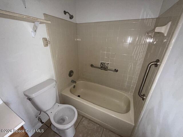 2913 Pinewood Drive NE 16, Palm Bay, FL, 32905 photo 9