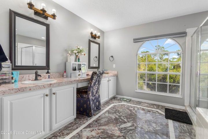 1140 Gallant Fox Way, Oviedo, FL, 32765 photo 22
