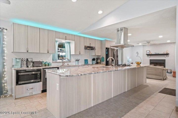 2594 Longwood Boulevard, Melbourne, FL, 32934 photo 3