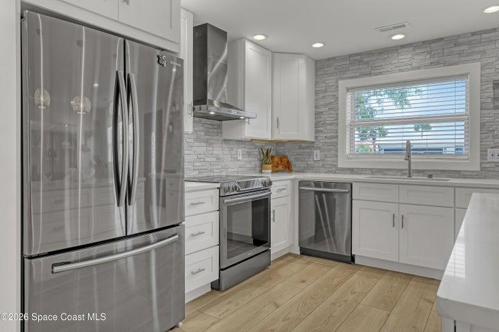112 Esther Drive, Cocoa Beach, FL, 32931 photo 16