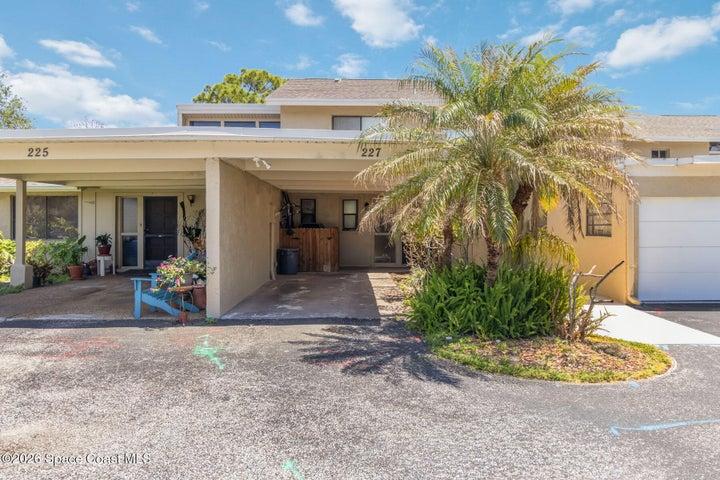 227 Augusta Way, Melbourne