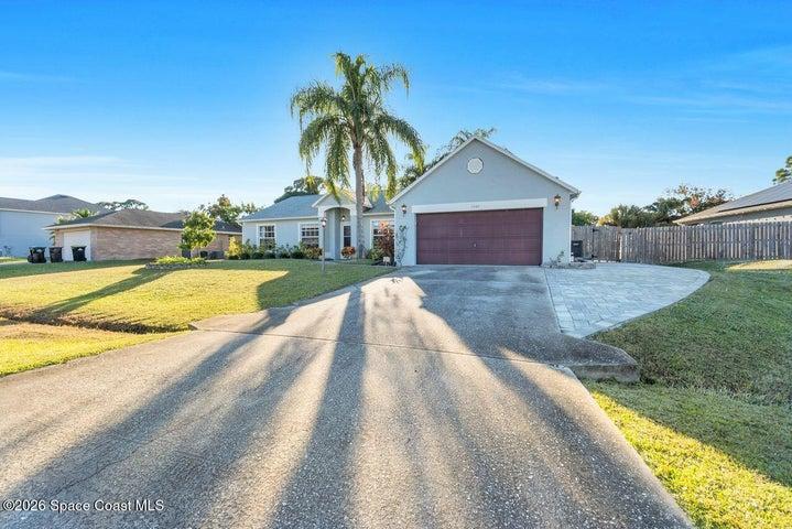 1260 Monument Avenue SE, Palm Bay