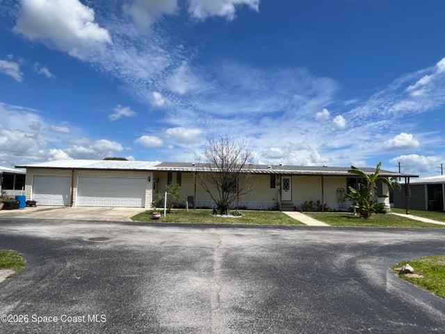 300 Bottlebrush Court, Cocoa