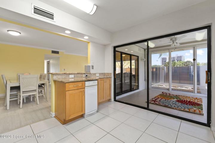 3209 S Lakeview Circle 8101, Fort Pierce, FL, 34949 photo 10