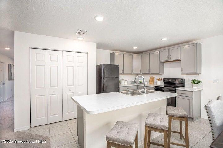 Model home - actual features may vary.