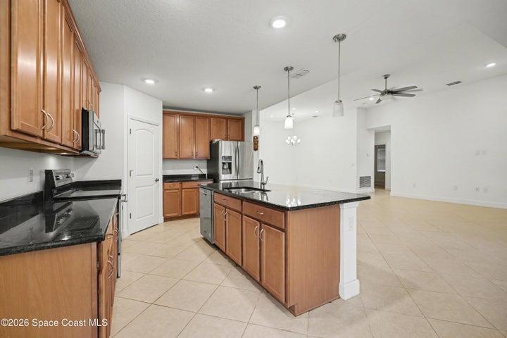 1706 Elmhurst Circle SE, Palm Bay, FL, 32909 photo 11