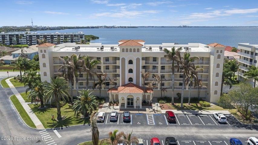 551 Casa Bella Drive 203, Cape Canaveral
