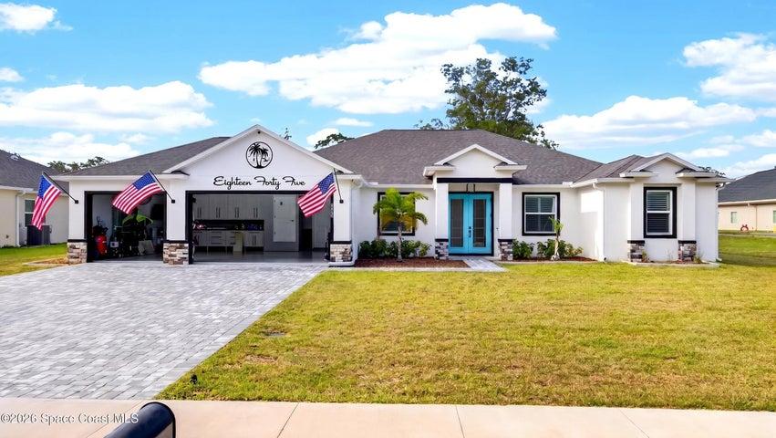 1845 Market Circle NE, Palm Bay