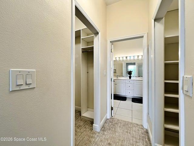 Primary Dual Closets
