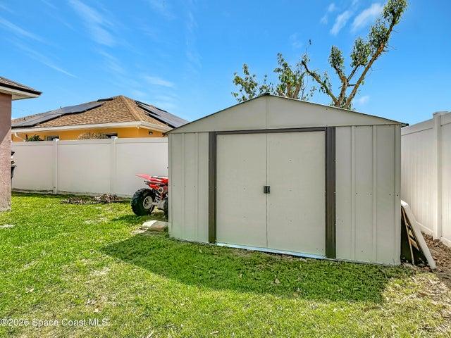 Shed